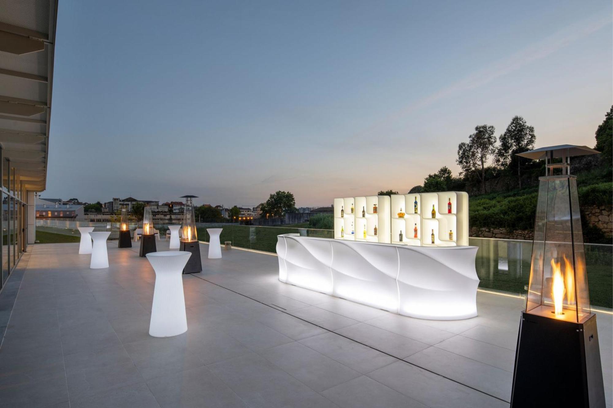 Renaissance Porto Lapa Hotel Ngoại thất bức ảnh Skyline Bar