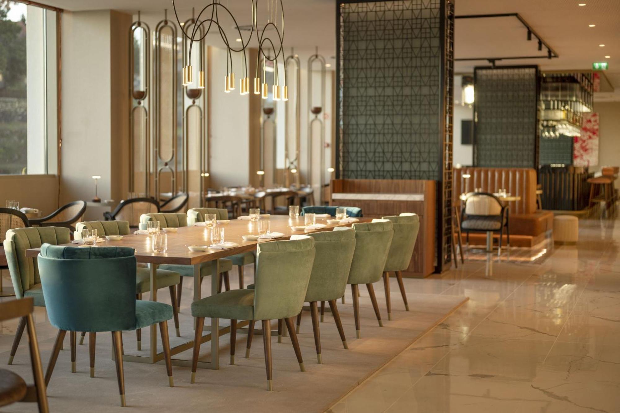 Renaissance Porto Lapa Hotel Ngoại thất bức ảnh The restaurant